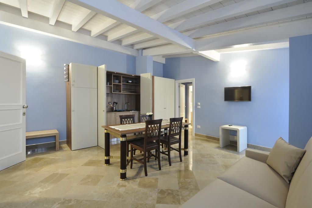 Palazzo Massari Hotel Lecce Exterior photo