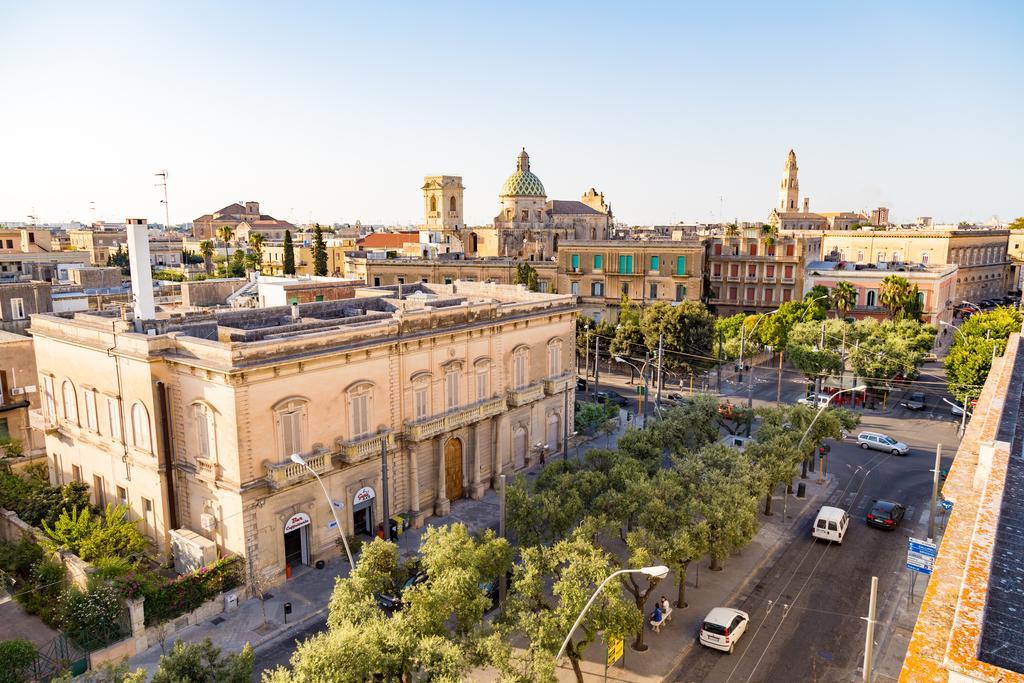 Palazzo Massari Hotel Lecce Exterior photo