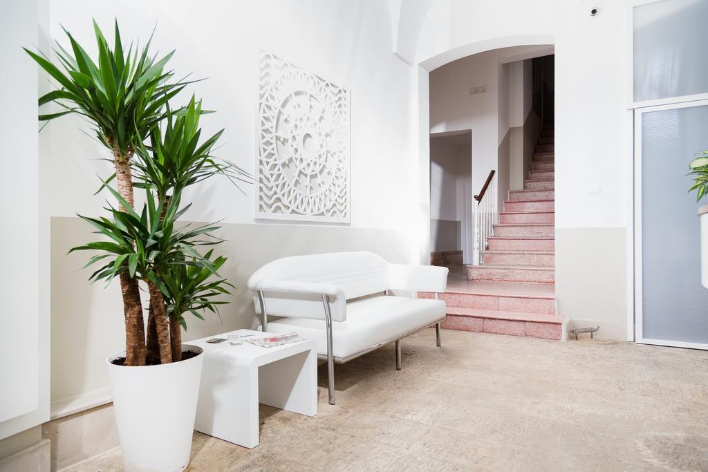 Palazzo Massari Hotel Lecce Exterior photo